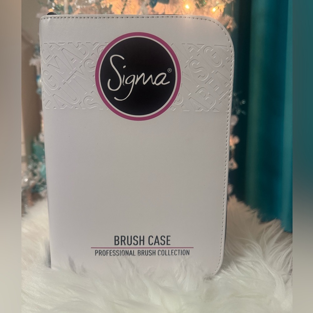 New Sigma Brush Case